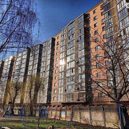 Комфортна Квартира В Жк Сімейний Vinnytsia Bagian luar foto